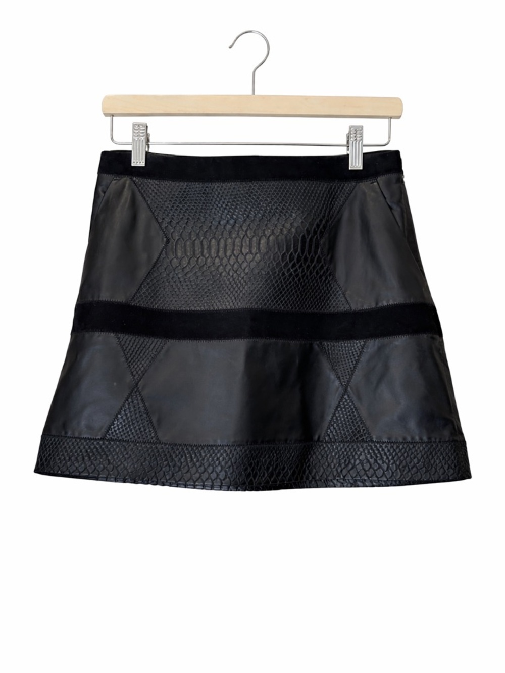 NWT Ramy Brook Kacey Mini Skirt in Black Genuine Leather Size 6 Women’s Luxury